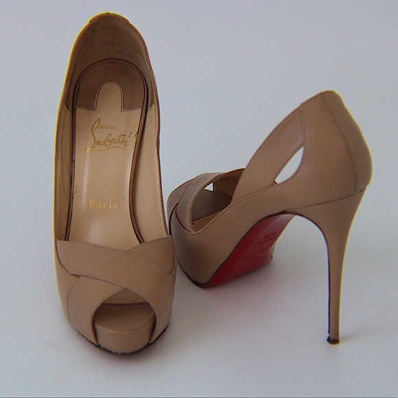 CHRISTIAN LOUBITON HEELS - Picture 7 of 13